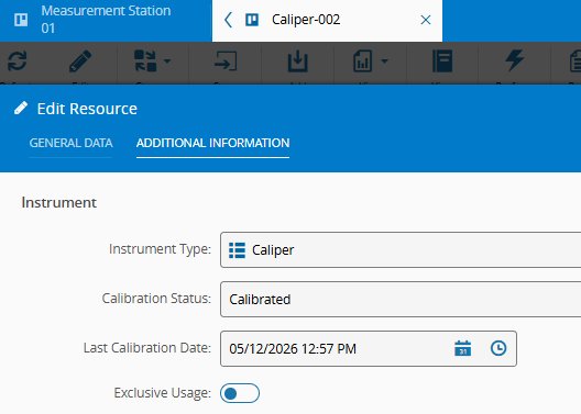 Screenshot showing Caliper-002 in the calibrated state with a valid calibration date.